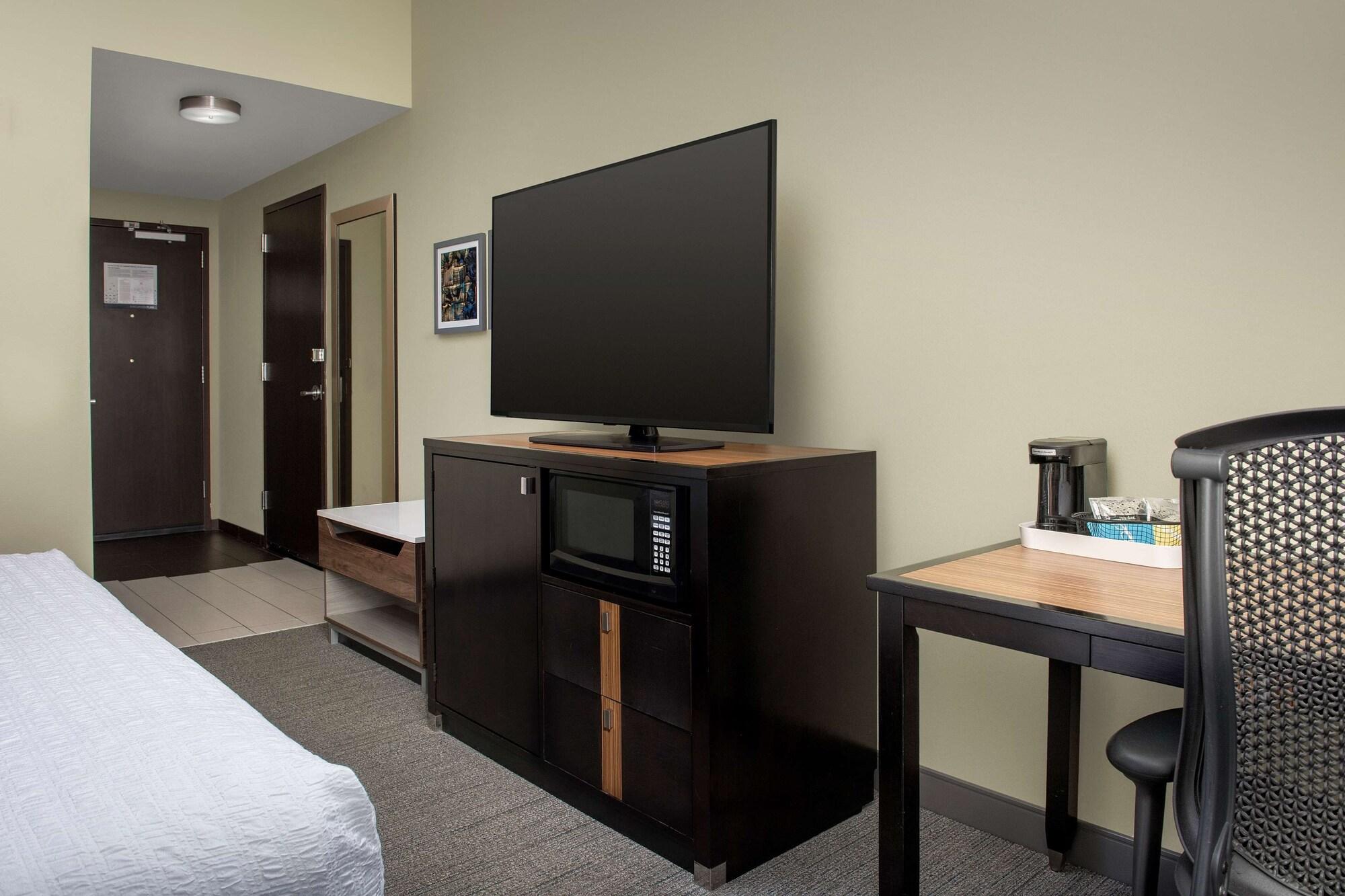 Hampton Inn Knoxville Clinton I-75 Exteriör bild
