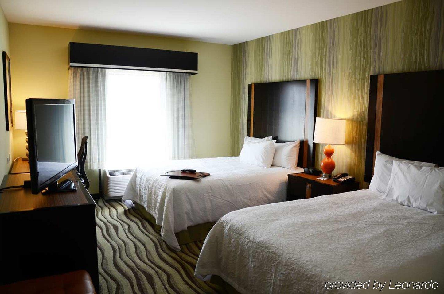 Hampton Inn Knoxville Clinton I-75 Exteriör bild