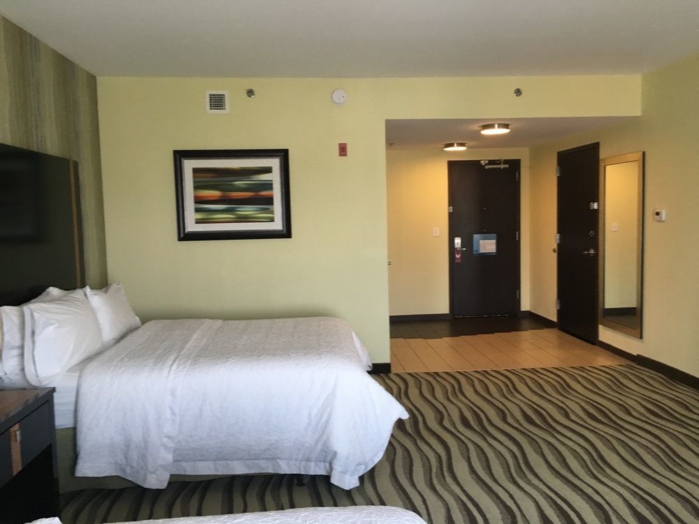 Hampton Inn Knoxville Clinton I-75 Exteriör bild